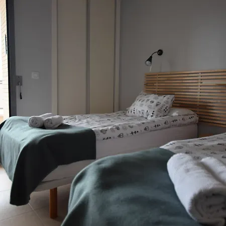 Апартаменти Plaza Mayor 2 Bedroom *